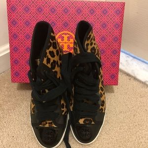 Tory Burch - calf skin, high top sneakers